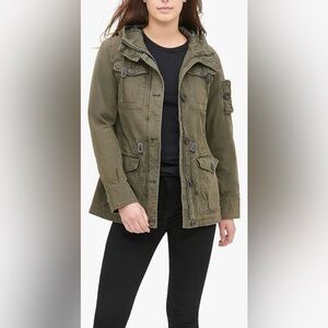 Levi’s Women’s Hooded Military Jacket Army Green Size Medium